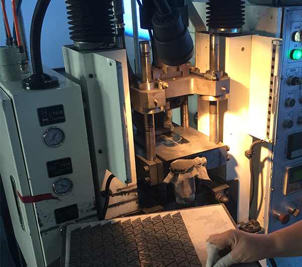 pressing3 TUNGSTEN CARBIDE pressing3